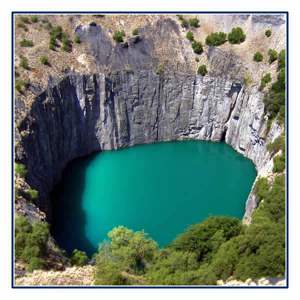 The 'Big Hole' diamond mine at Kimberley The 'Big Hole' diamond mine at Kimberley