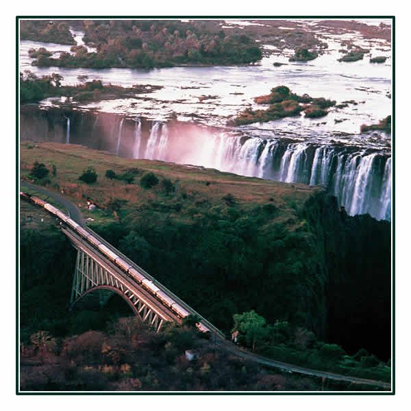 Rovos Rail arrives at Victoria Falls